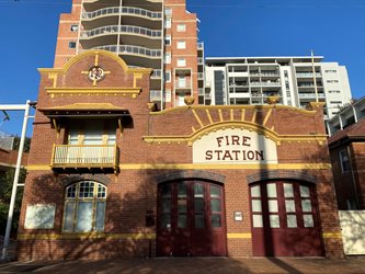 2023 picture of the old Hurstville Fire station, a red brick building from 1912